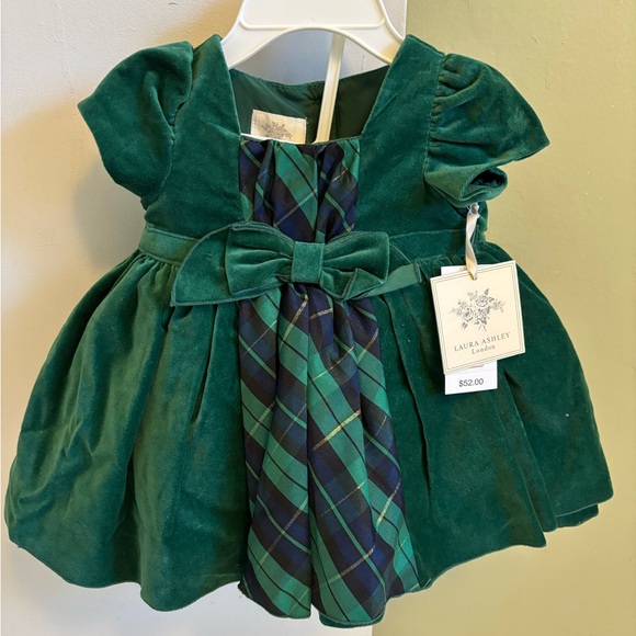 New NWT LAURA ASHLEY Emerald Green Velvet Formal Dress Baby 3-6 Months $52 - Picture 1 of 6